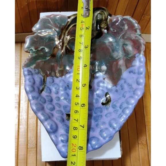 Vintage Studio Art Pottery Majolica Style Grape Leaf Trinket Dish 8.25x6" Signed - Picture 10 of 10